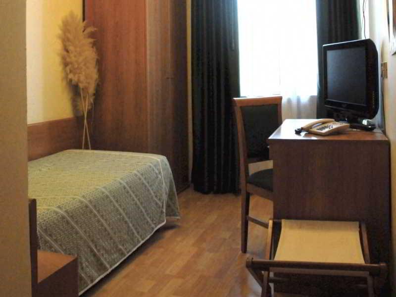 Hotel Sonia Trieste Exterior photo