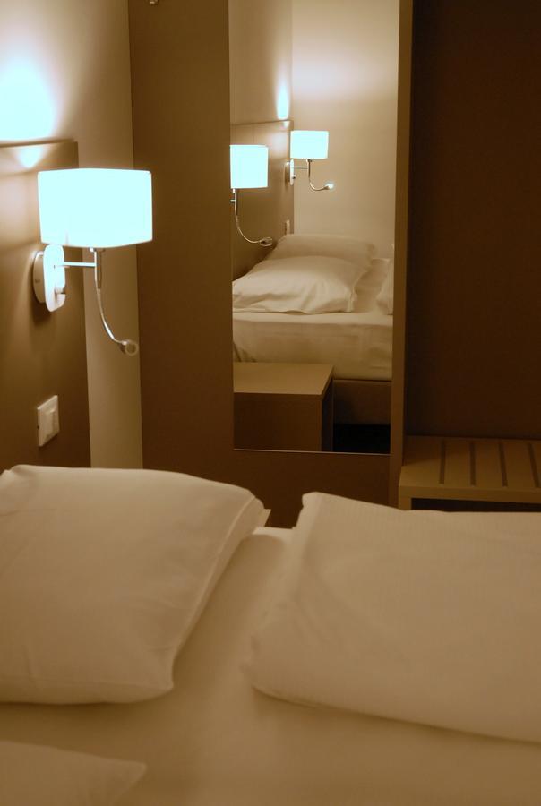 Hotel Sonia Trieste Exterior photo